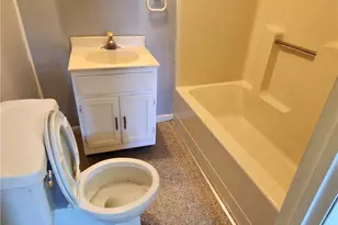 138 Victoria Dr, Franklin Township, PA 15370 - Photo 14