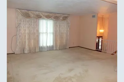 145 Wren Way, South Strabane, PA 15301 - Photo 4