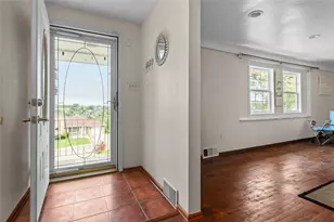 1105 Greentree Rd, Green Tree, PA 15220 - Photo 8