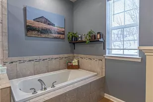 103 Sweetwater Dr, Moon/Crescent Twp, PA 15108 - Photo 12