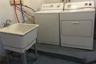 965 Manton Wy, Pittsburgh, PA 15210 - Photo 14