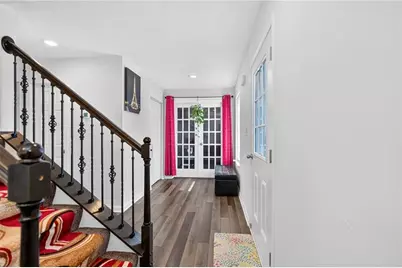 555 Gardenia Dr, Rostraver, PA 15012 - Photo 20