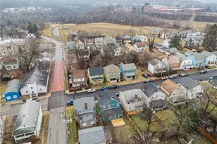 1131 Irwin St, Aliquippa, PA 15001 - Photo 32