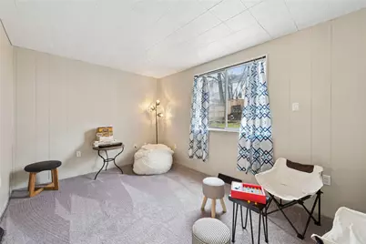 1131 Irwin Street, Aliquippa, PA 15001 - Photo 10