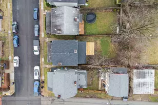 1131 Irwin St, Aliquippa, PA 15001 - Photo 30