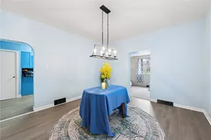 1131 Irwin St, Aliquippa, PA 15001 - Photo 8