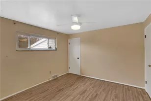 206 Russell Dr, Pittsburgh, PA 15147 - Photo 14