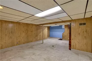 206 Russell Dr, Pittsburgh, PA 15147 - Photo 18