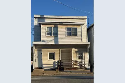 527 Westmoreland Ave, Avonmore, PA 15618 - Photo 1