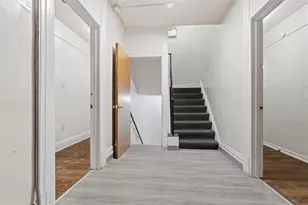 5701 Callowhill St, Pittsburgh, PA 15206 - Photo 4