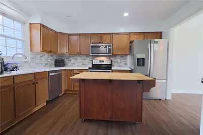 248 Overlook Ct, Coraopolis, PA 15108 - Photo 8