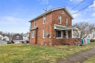 722 Superior St, New Castle, PA 16101 - Photo 2