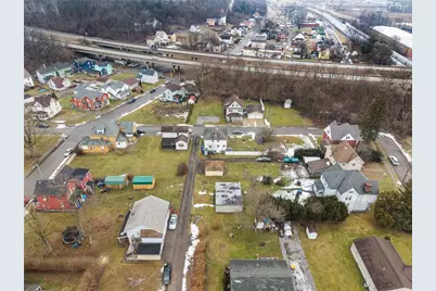 106 E Clayton St, New Castle, PA 16102 - Photo 6