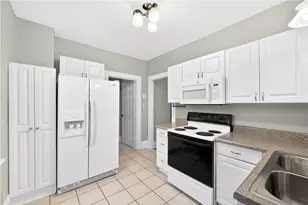 120 Bronx Ave, Pittsburgh, PA 15229 - Photo 12