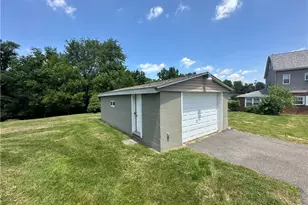 3246 Old McClellandtown Rd, McClellandtown, PA 15458 - Photo 2