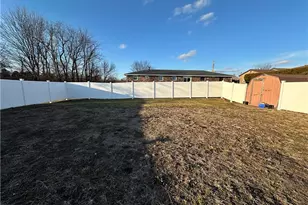 1104 Cherry St, Latrobe, PA 15650 - Photo 18