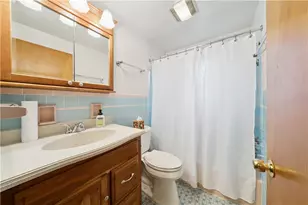 960 Illinois Ave, Pittsburgh, PA 15221 - Photo 10