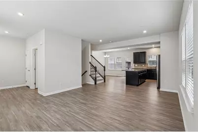 151 Curtis Ct, Ross Twp, PA 15237 - Photo 8