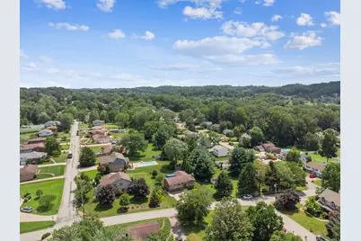 141 Saunders Station, Penn Twp, PA 15085 - Photo 32