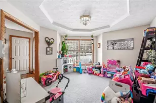 1359 Highland Rd, Sharon, PA 16146 - Photo 12