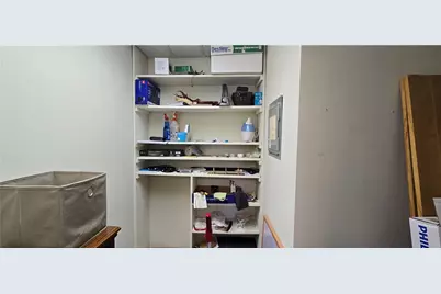 505 McKnight Park Dr, Ross Twp, PA 15237 - Photo 18