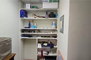 505 McKnight Park Dr, Ross Twp, PA 15237 - Photo 18