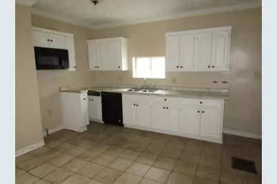 652 Bower Hill Rd, Bridgeville, PA 15017 - Photo 4