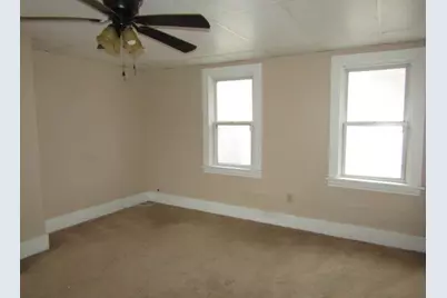 652 Bower Hill Rd, Bridgeville, PA 15017 - Photo 8