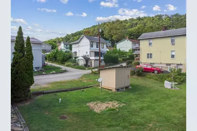 114 Hayden Ln, West Newton, PA 15089 - Photo 4