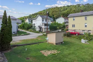 114 Hayden Ln, West Newton, PA 15089 - Photo 4