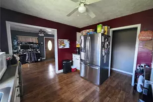 43 W Elm St, Fairchance, PA 15436 - Photo 6