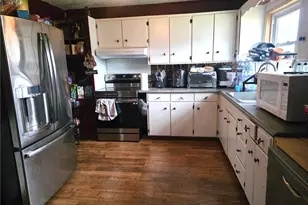 43 W Elm St, Fairchance, PA 15436 - Photo 4