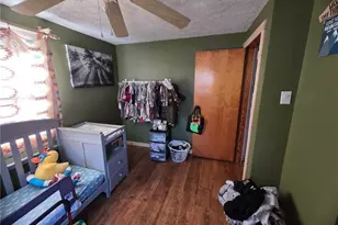 43 W Elm St, Fairchance, PA 15436 - Photo 8