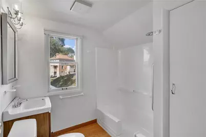 2426 Cronemeyer, Pittsburgh, PA 15212 - Photo 16