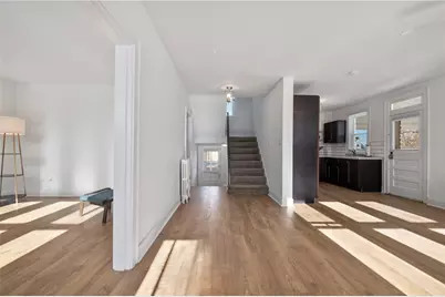 2651 Pioneer Ave, Pittsburgh, PA 15226 - Photo 2