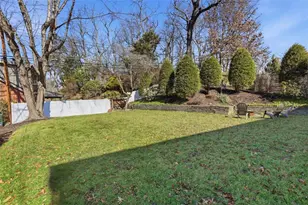 270 Twin Hills Dr, Pittsburgh, PA 15216 - Photo 38
