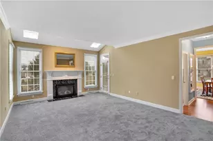 109 Oakview Dr, Cranberry Township, PA 16066 - Photo 12