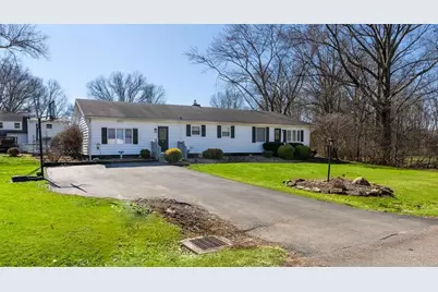 7 Manor Ave, Neshannock Township, PA 16105 - Photo 1