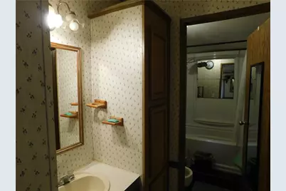 416 Midland Rd, Ohioville, PA 15059 - Photo 18