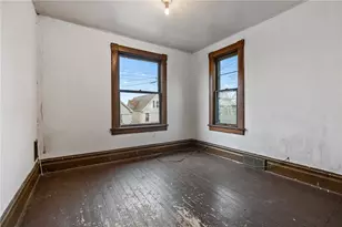 138 S 5th St, Duquesne, PA 15110 - Photo 12