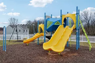 418 Curtis Ct, New Stanton, PA 15639 - Photo 26