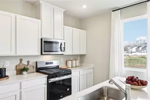 418 Curtis Ct, New Stanton, PA 15639 - Photo 8