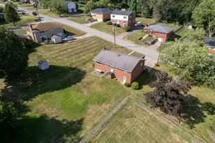 665 Summerlea Ave, Washington, PA 15301 - Photo 36