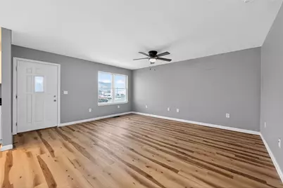 2020 Constitution Blvd, Arnold, PA 15068 - Photo 2