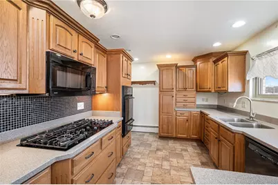 188 Zdina St, West Leechburg, PA 15656 - Photo 12