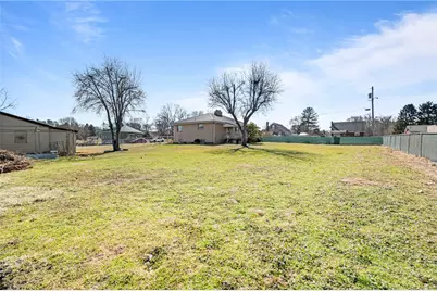 188 Zdina St, West Leechburg, PA 15656 - Photo 34