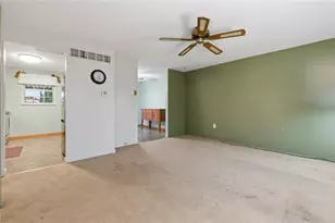 310 Celestial Dr, Economy, PA 15042 - Photo 4