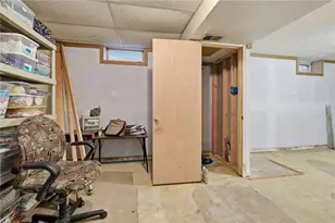 310 Celestial Dr, Economy, PA 15042 - Photo 30