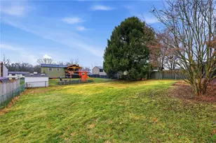 310 Celestial Dr, Economy, PA 15042 - Photo 32