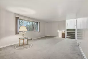 3009 Glengary Dr, Unity Township, PA 15601 - Photo 6